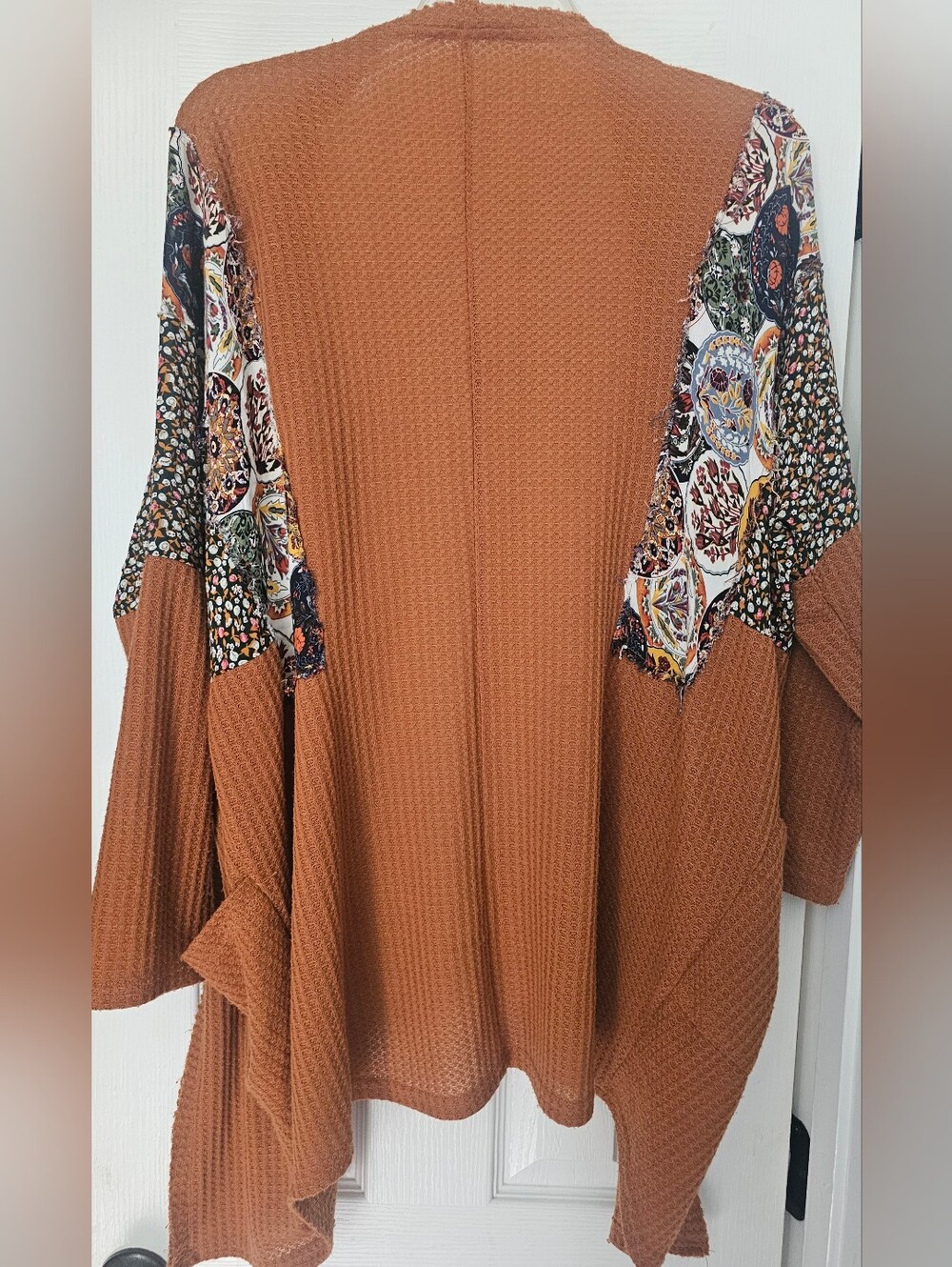 Umgee open-front cardigan blends cozy textures with a bohemian aesthetic. Size S - Picture 5 of 9